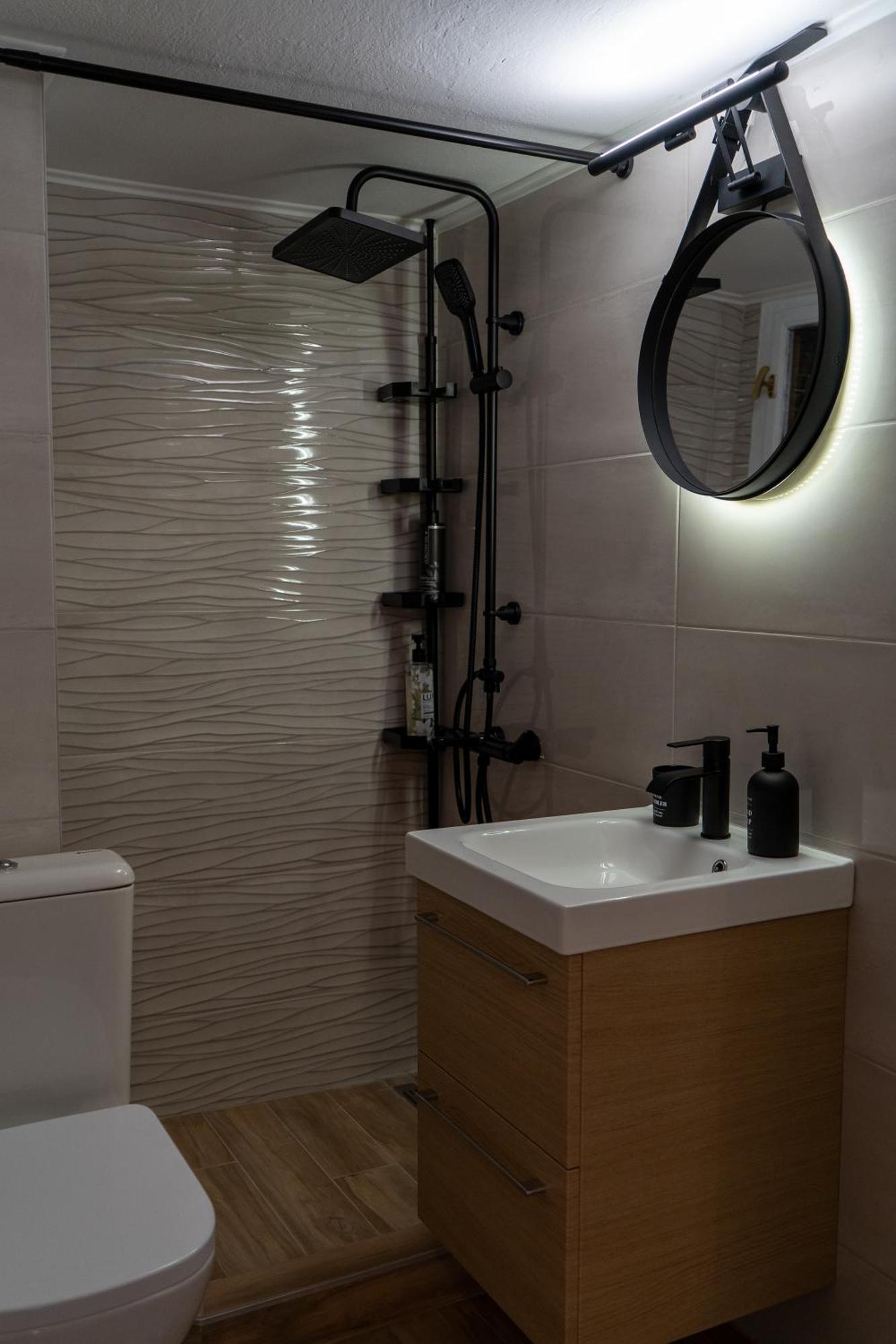 Ophelia - New Modern Apartment With Spectacular Olympus View 리토코론 외부 사진